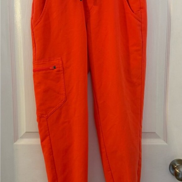 Figs Scrub Pants petite ladies jogger XSP Technical Collection shocking orange - Picture 1 of 12